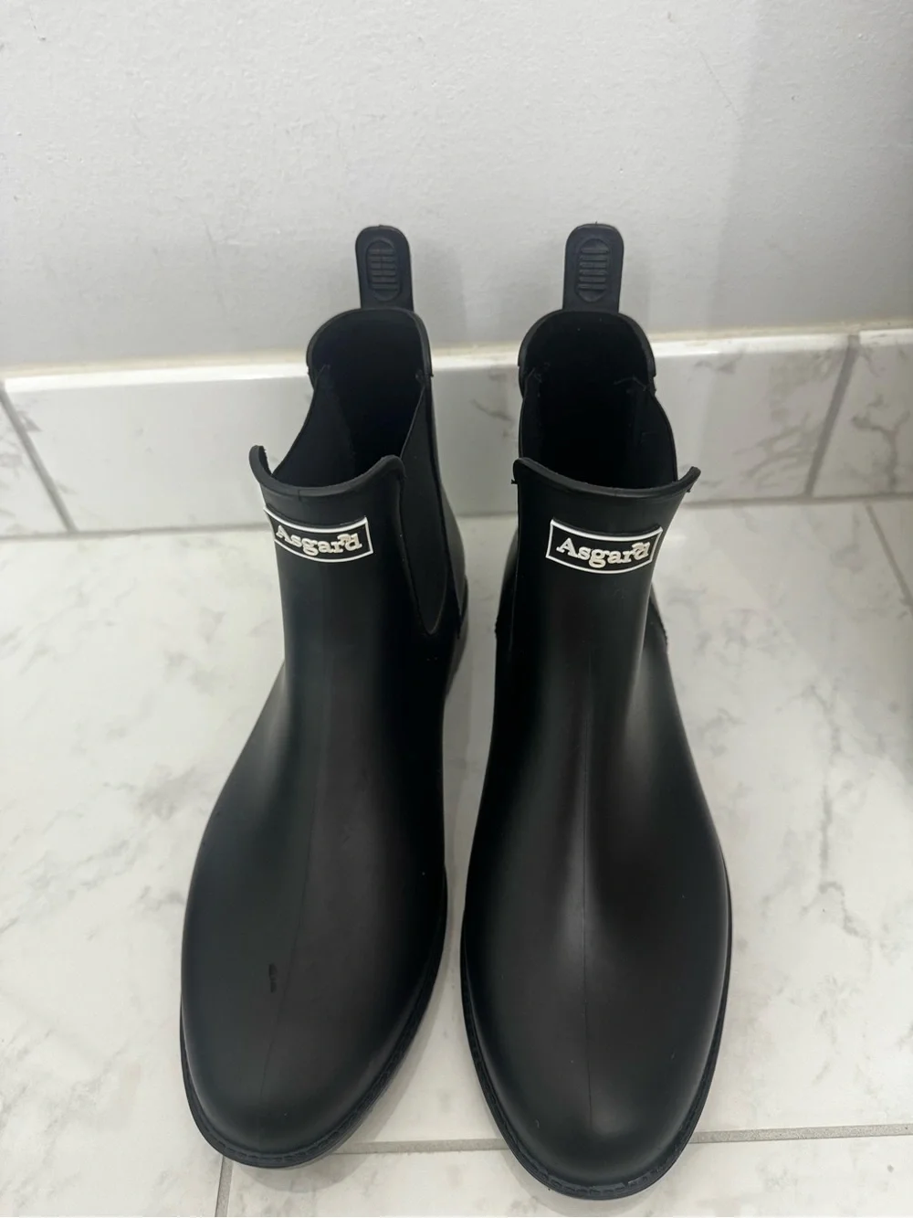 Asgard Black Women's Chelsea Rain Booties